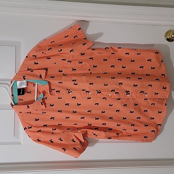 Disney Other - Disney Men's S/S Button Down Shirt, Salmon, XL